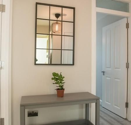 Finchley Contemporary 2 Bed Apartment + Parking Hendon Esterno foto