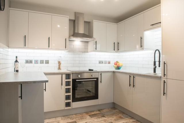 Finchley Contemporary 2 Bed Apartment + Parking Hendon Esterno foto