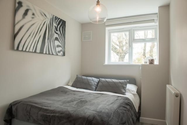 Finchley Contemporary 2 Bed Apartment + Parking Hendon Esterno foto